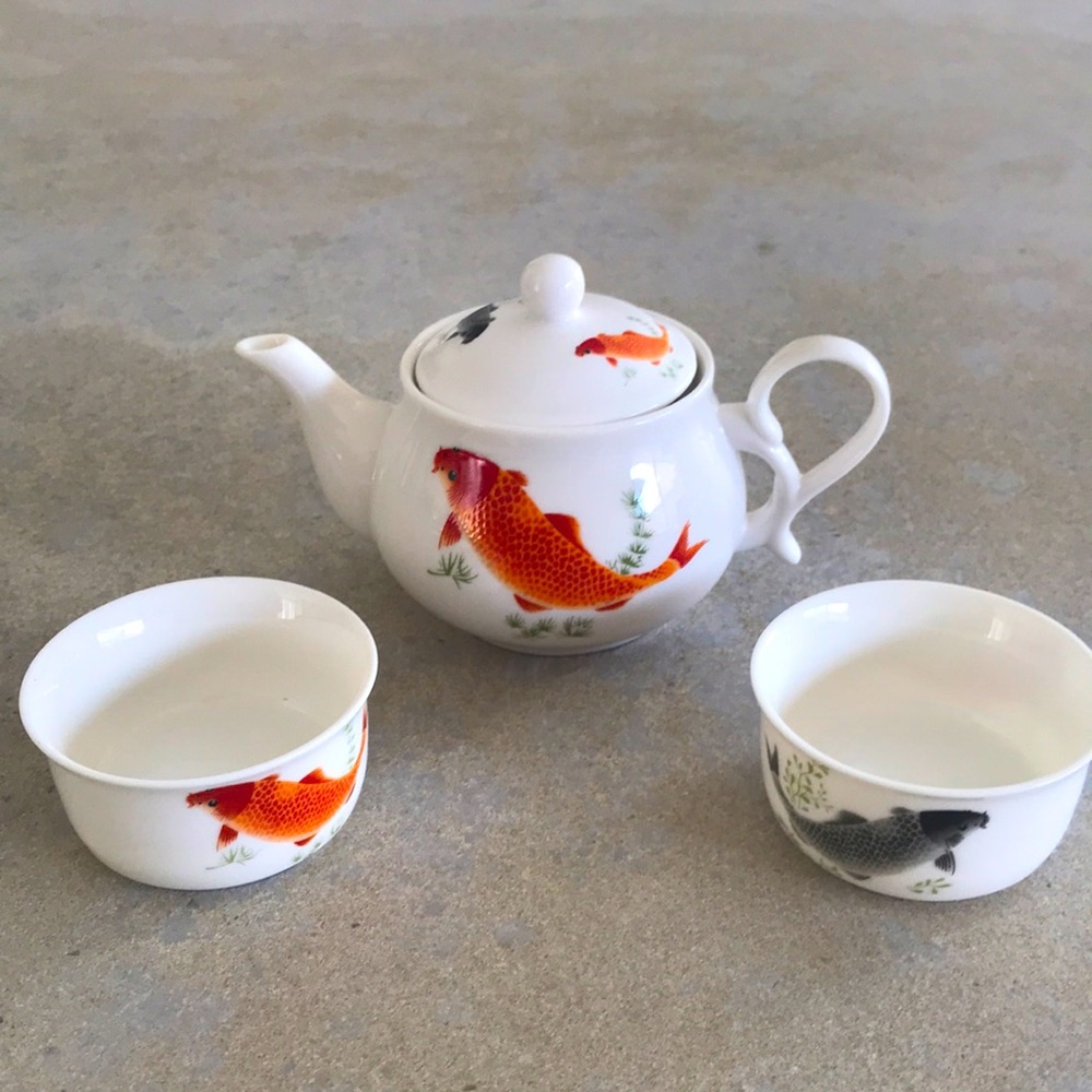 Chinese Koi Fish Tea Set